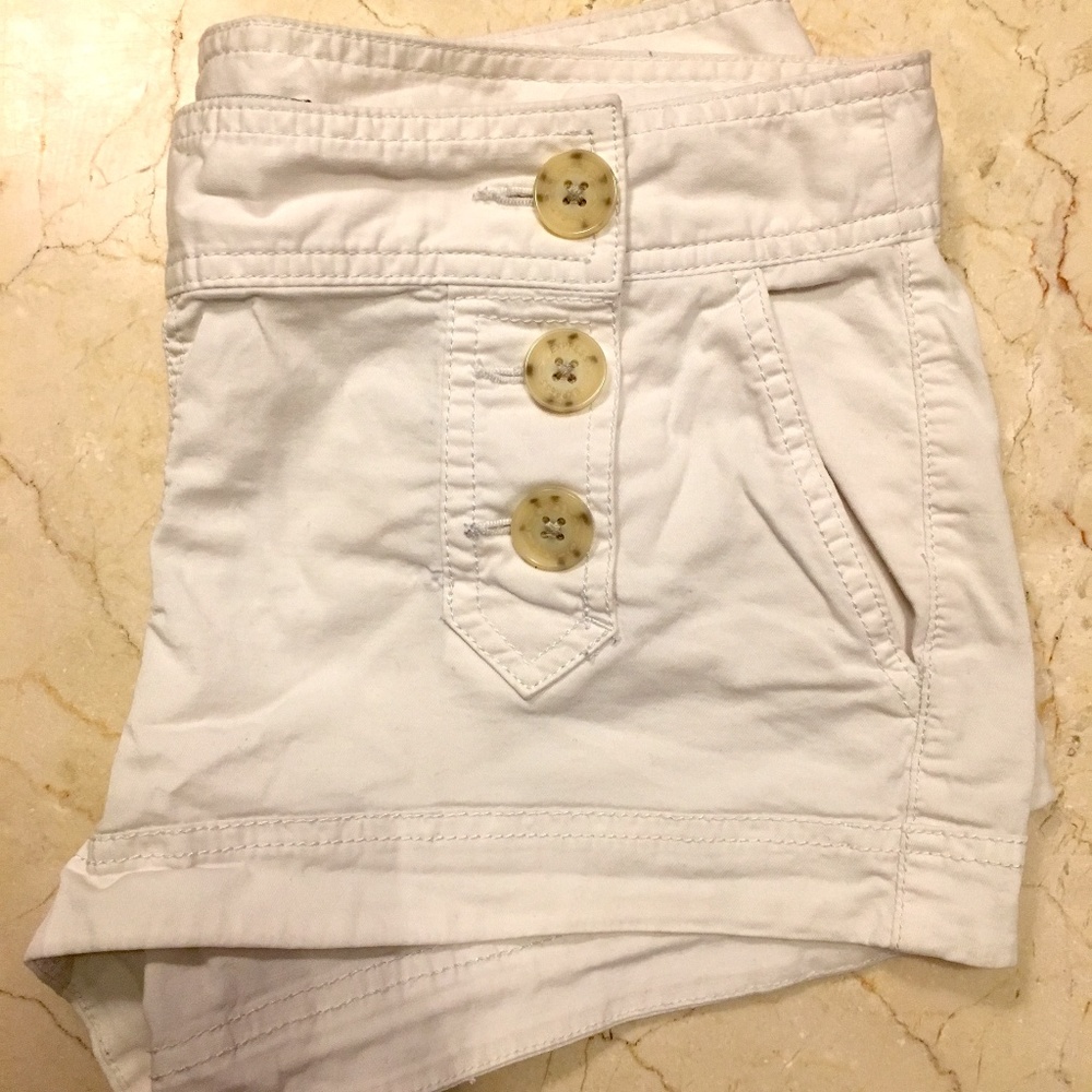 White Express Button-Front Shorts - Picture 3 of 4